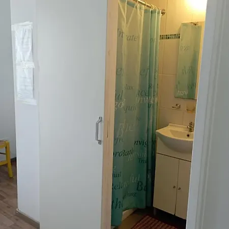 The Tony Szálloda *