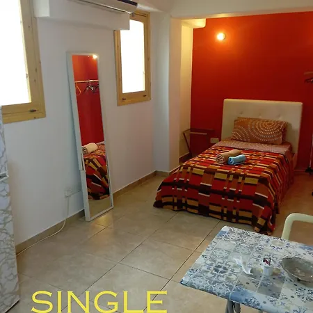 Hotel The Tony Nicosia